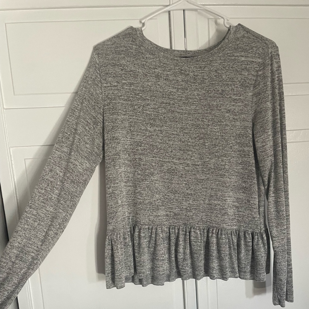 Peplum gap sweater, women’s medium